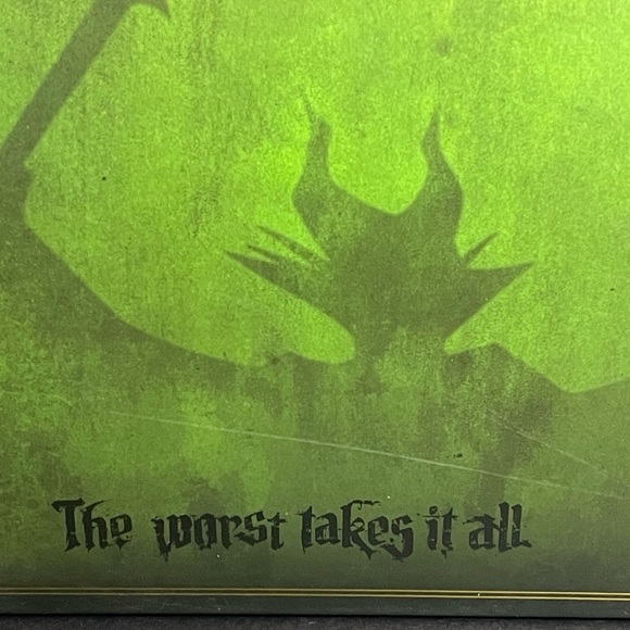 Disney Villainous Board Game - Picture 2 of 8